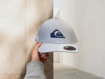 QUIKSILVER⋆MOUNTAIN AND WAVE