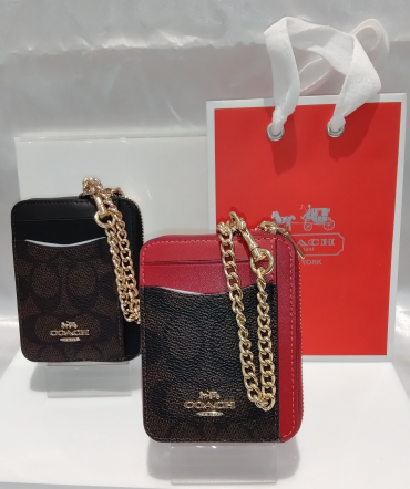 【COACH　フラグメントケース】