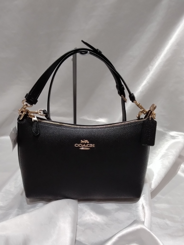 COACHバックお買い得です！その１