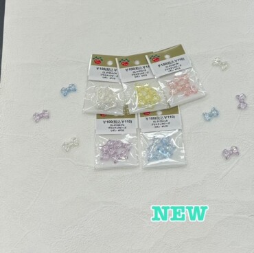 新商品プラスチックリボンビーズ入荷😄