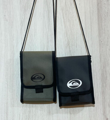 QUIKSILVER・W DEFENSER SACOCHE