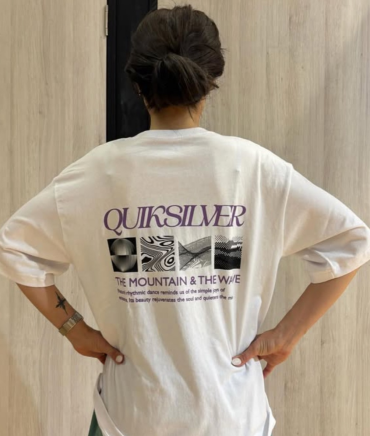 QUIKSILVER・グラフィックTシャツ🌊