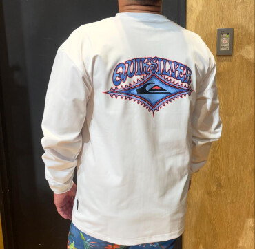 QUIKSILVER・VD OUT OF SIGHT SS ラッシュガード