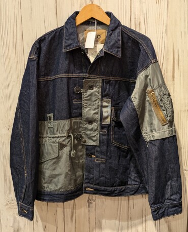 【AVIREX】『CROSS OVER』  スタート！