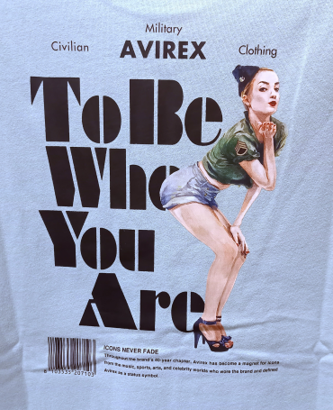 【AVIREX】WOMEN ピンナップガールTシャツ