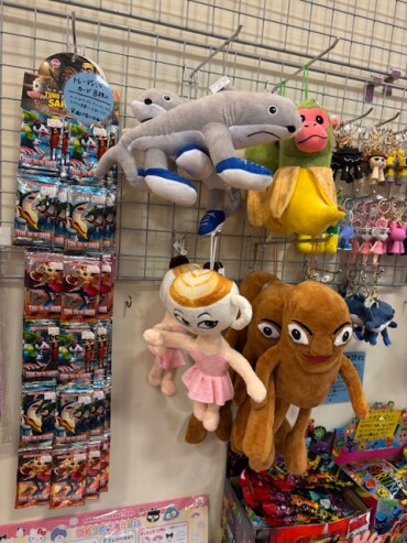 👟👟トレーディングカード再入荷🦈