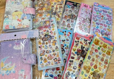 シール入荷.⋆𝜗𝜚