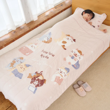 ふくふくにゃんこ あったか足ポカ毛布