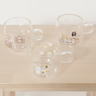 【ギフトにオススメ❕】ふくふくにゃんこ 耐熱ガラスマグ