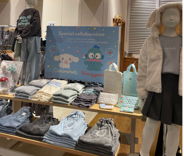 ★サンリオコラボアイテム発売中★