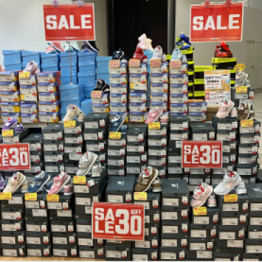 ★New balance　30％OFF★