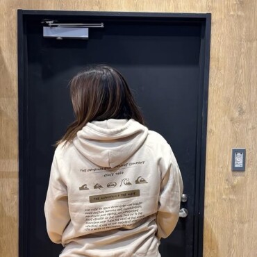 🌊QUIKSILVER🌊オススメパーカー🍂👌🏾