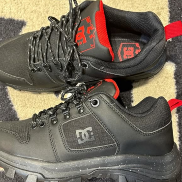 🛹DC🛹大人気スニーカー入荷してます‼️‼️