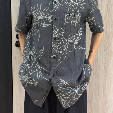 ⛱️Quiksilver GAWANHILL shirt