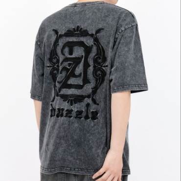 【DAZZLE】バックロゴ刺繍Tシャツ