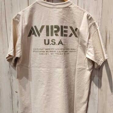 【AVIREX】ステンシルロゴ Tシャツ