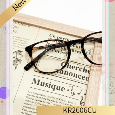 超ド定番のウェリントン！柔らかく軽いので掛けやすい！