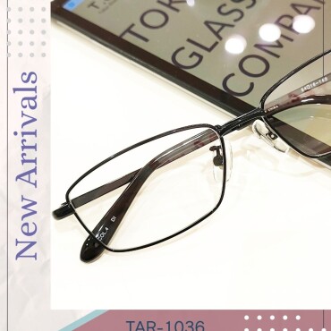 シンプルなメタルのスクエア！人気のメガネも5,500円から