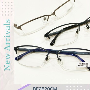 人気のスクエアのナイロール。少しゆったりサイズです