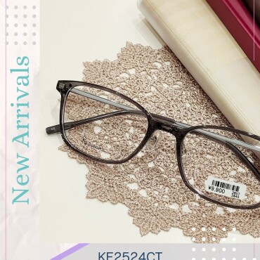 掛け心地がふわりと軽い！定番のスクエア！