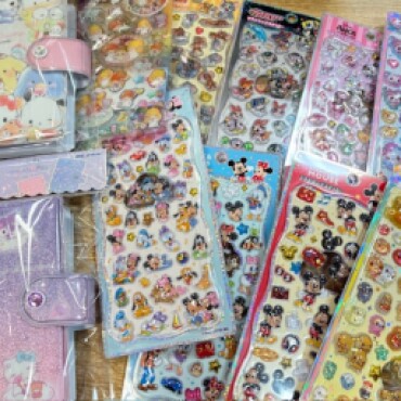 シール入荷.⋆𝜗𝜚