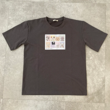 ふくふくにゃんこ 証明写真風Ｔシャツ