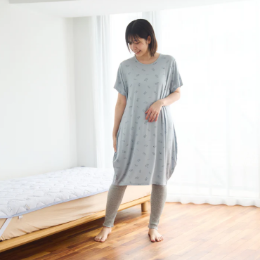 ふくふくにゃんこ ごろにゃんコクーンＴシャツ