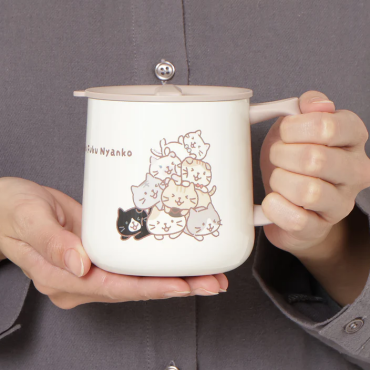 ふくふくにゃんこ むぎゅっとにゃんこふた付きステンレスマグ