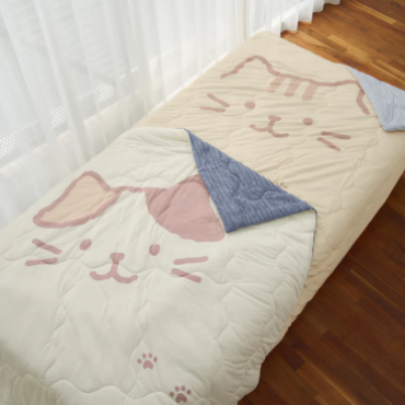 ふくふくにゃんこ 接触冷感フェイスくしゅくしゅケット