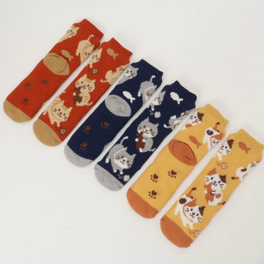 ふくふくにゃんこ 裏ボアソックス