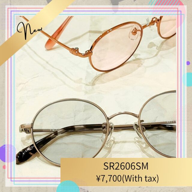 細身のメタルフレームでお顔をスッキリ！お出かけにぴったりのサングラス