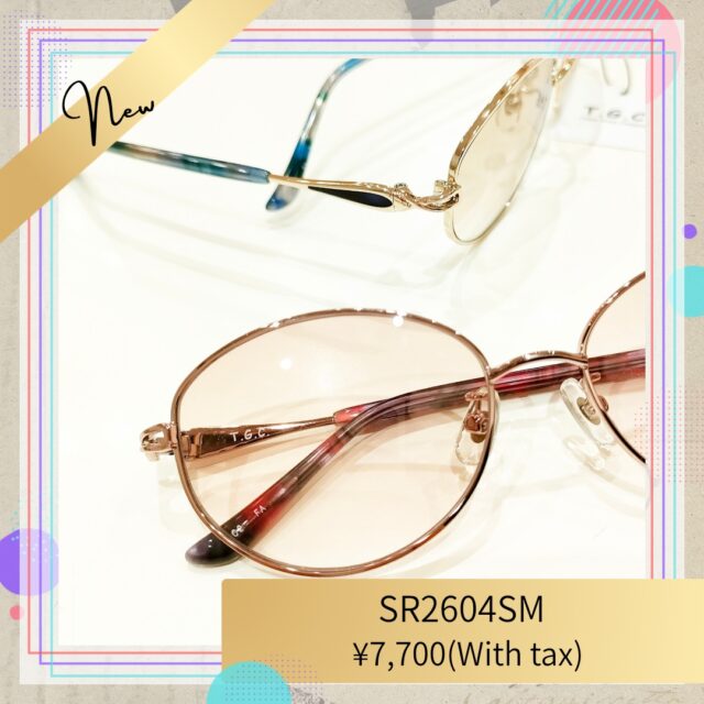 上品なデザインのオーバル型サングラス