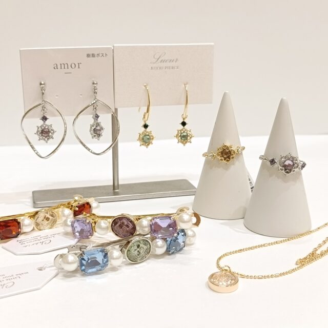 新作アクセサリー入荷のお知らせ