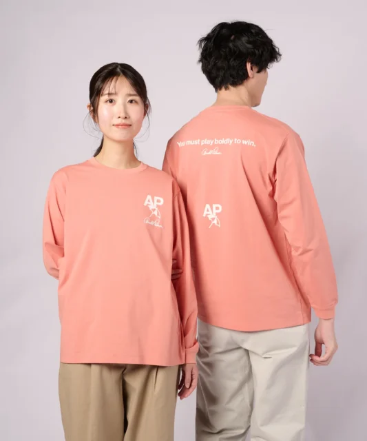 【 バックロゴグラフィック シェア ロングスリーブTシャツ 】