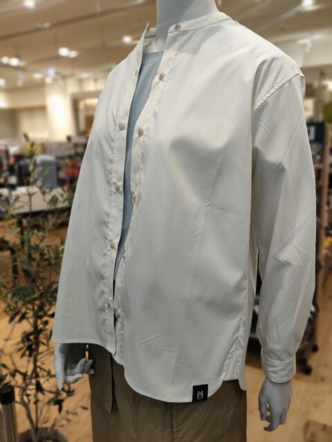 母の日の贈り物に機能的なシャツはいかがですか？